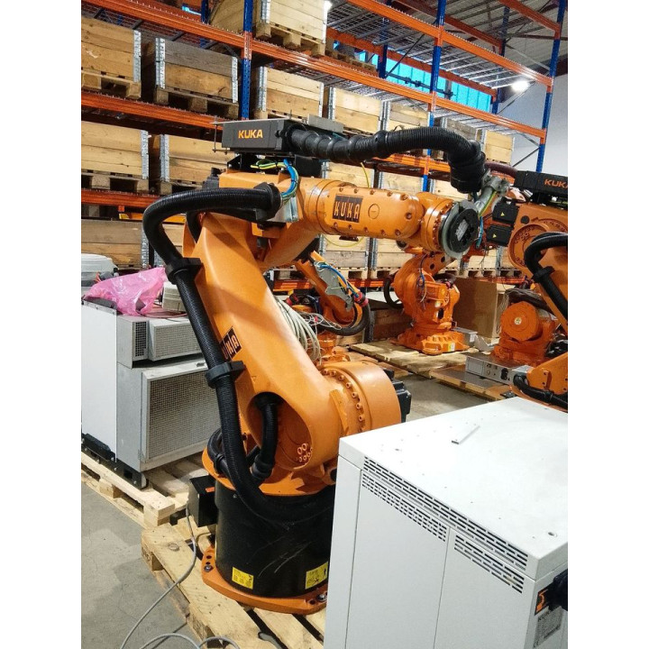 KUKA KR30 Robot | KRC4 Controller, 2017, 3,500 Hours