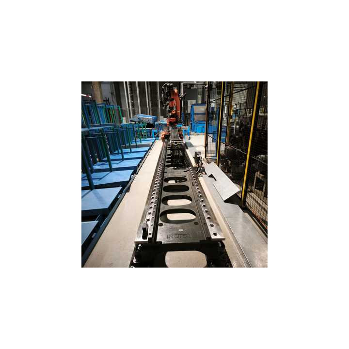 KUKA KR 150 R3100 Robot + KRC4 + 7. Eksen KL4000 (2020)