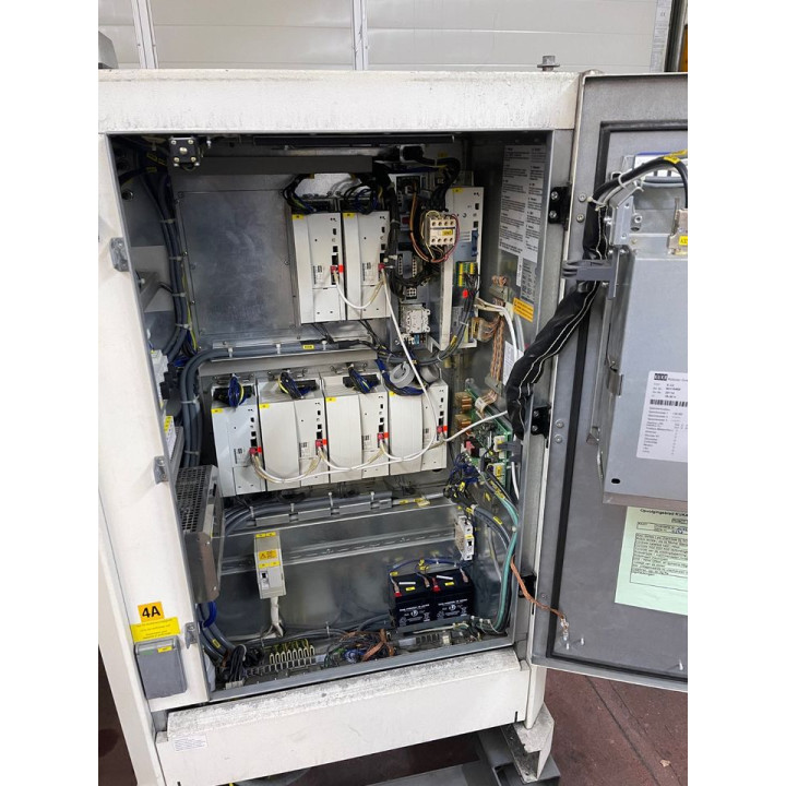 KUKA KR180 VKRC2 Endüstriyel Robot | 180kg 2700mm