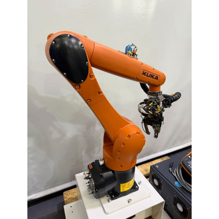 KUKA KR10 R1100 sixx C (Agilus) Robot | 10kg, 1100mm, KRC4 Compact