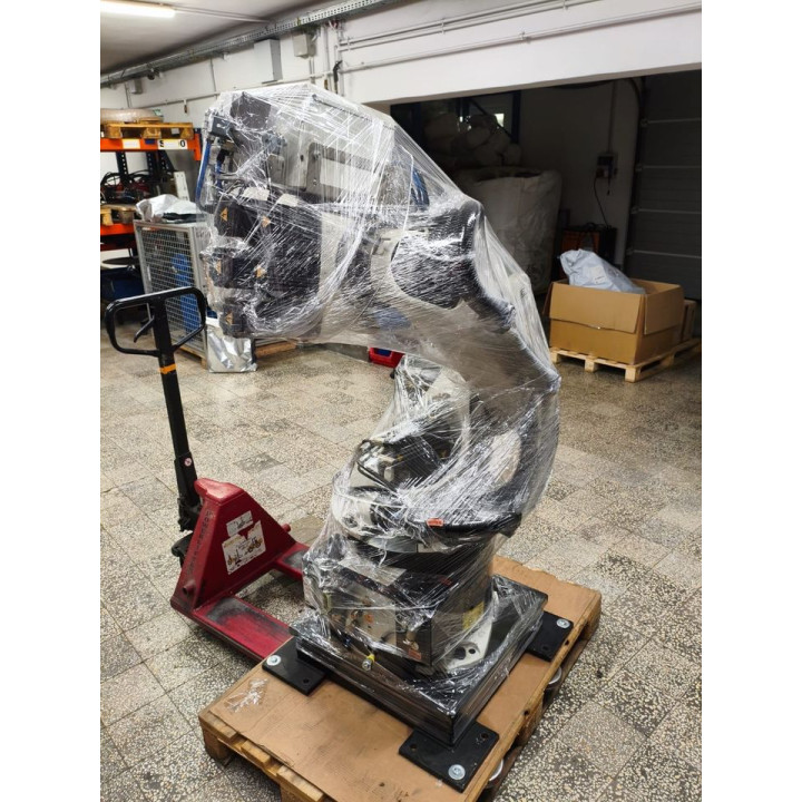 KUKA KR16 Robot | Excellent Condition, KRC2 ED05 Controller