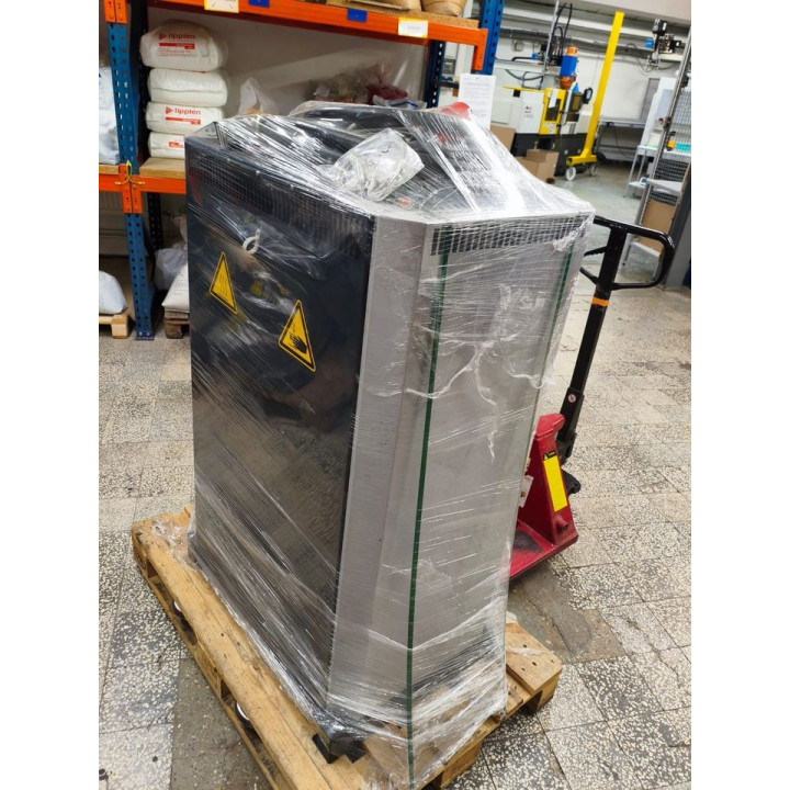 KUKA KR16 Robot | Excellent Condition, KRC2 ED05 Controller